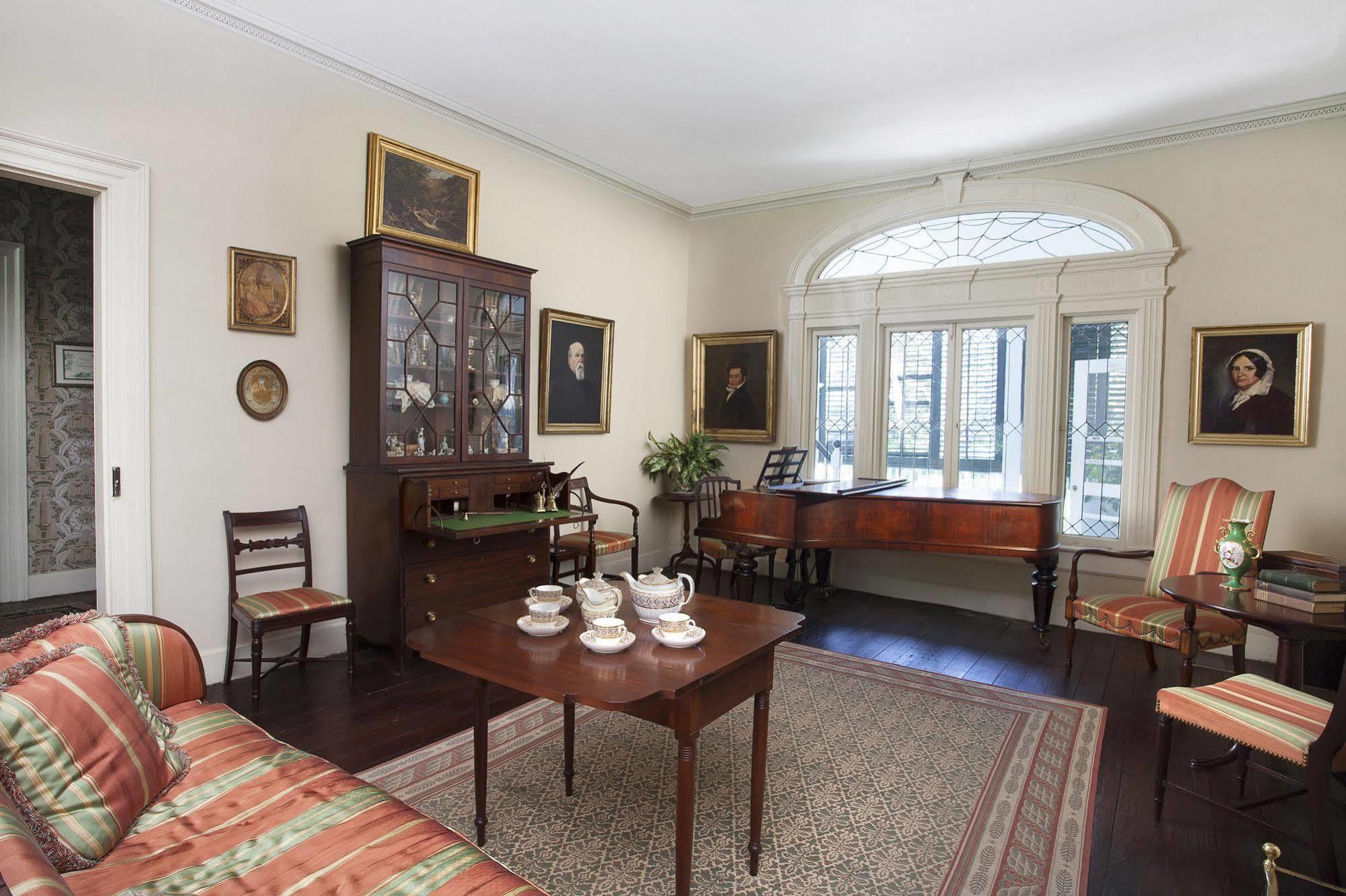 Linden - A Historic Bed And Breakfast Natchez Exterior foto